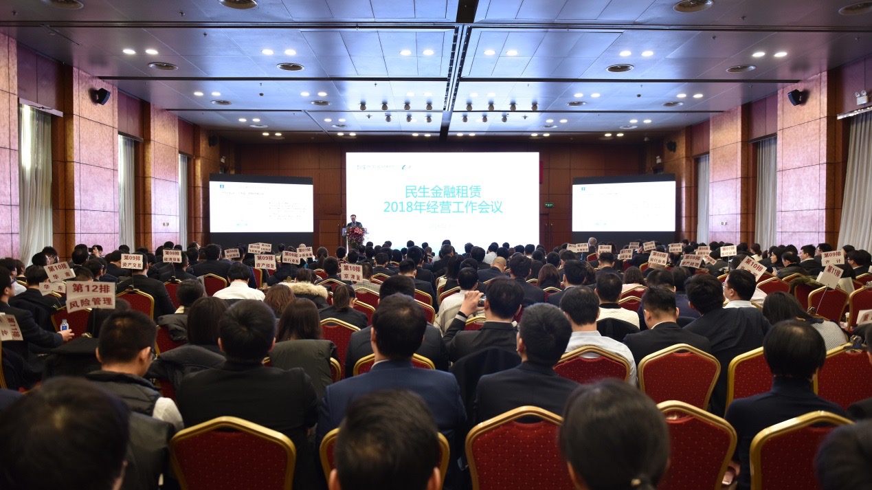 国产熟妇婬乱一区二区