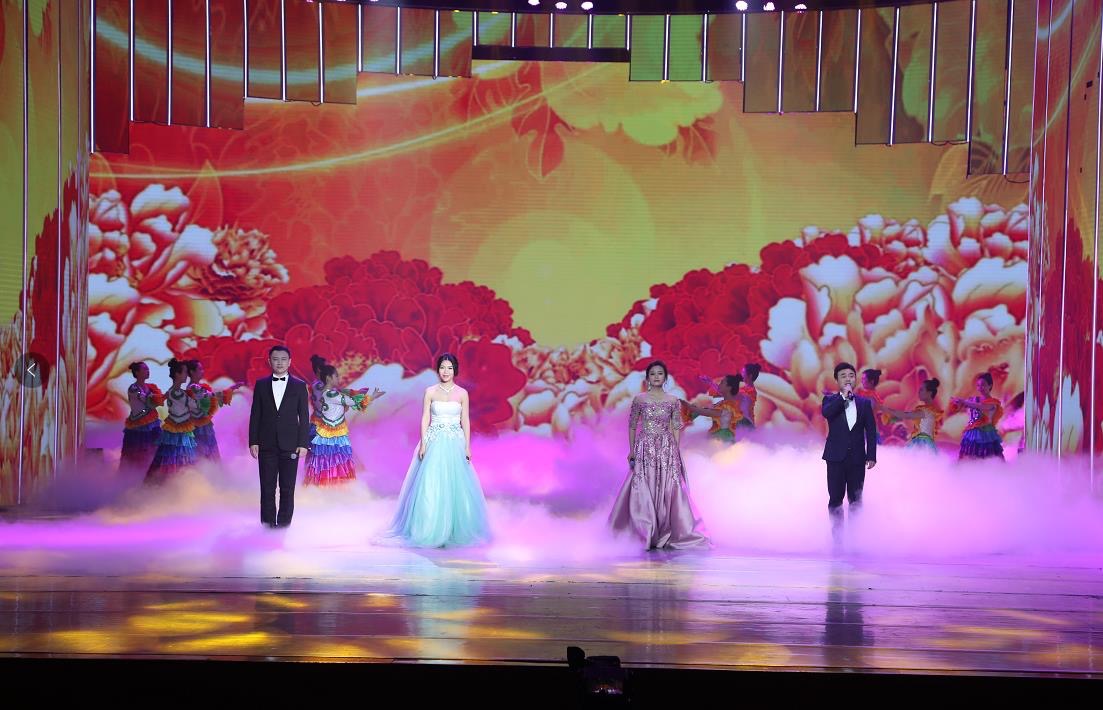 国产熟妇婬乱一区二区