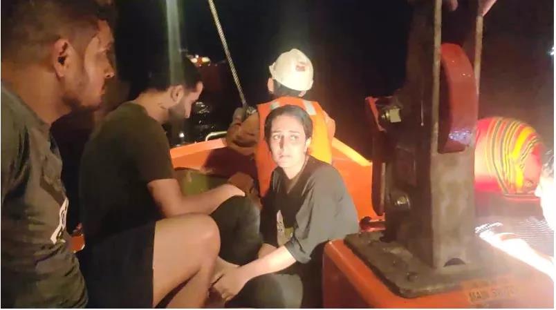 国产熟妇婬乱一区二区